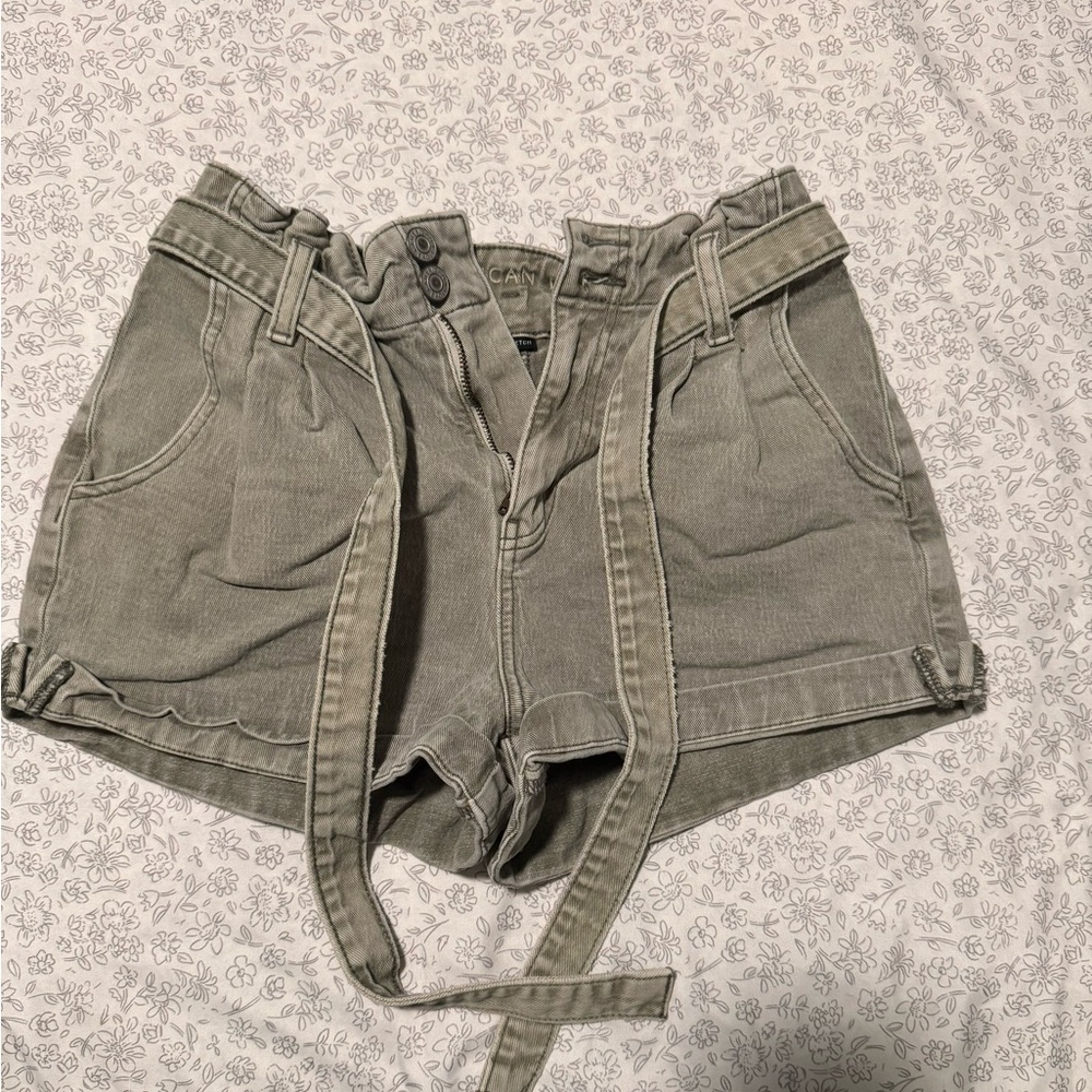American Eagle Shorts Size: 0